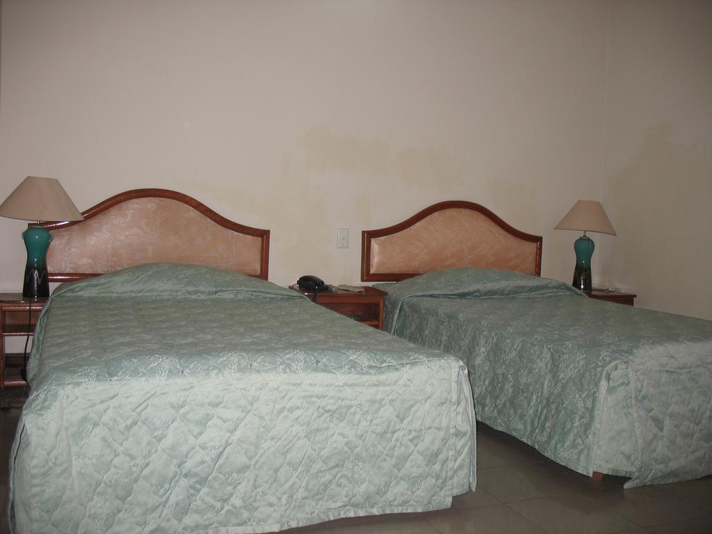 Ngu Binh Hue Hotel Экстерьер фото