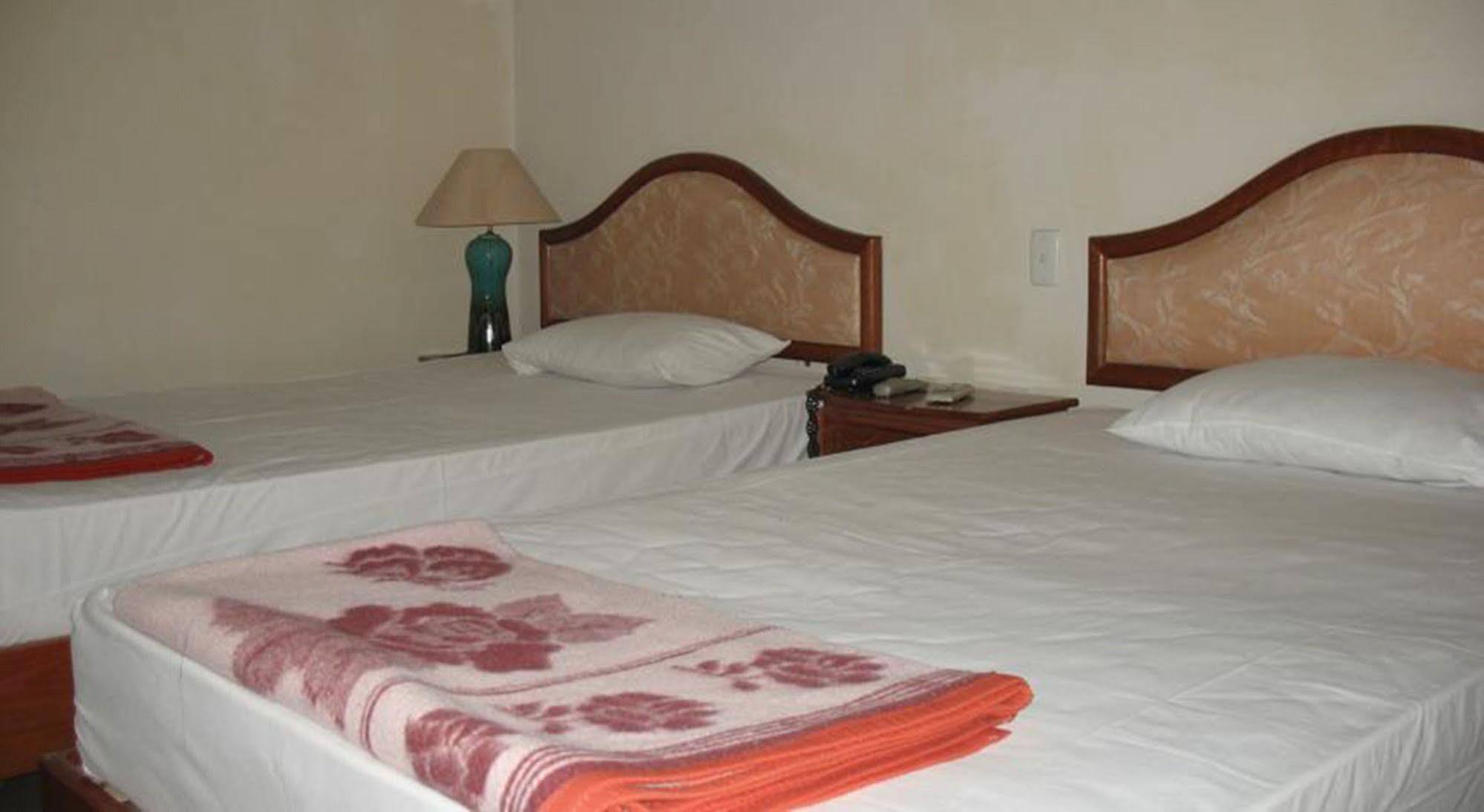 Ngu Binh Hue Hotel Экстерьер фото